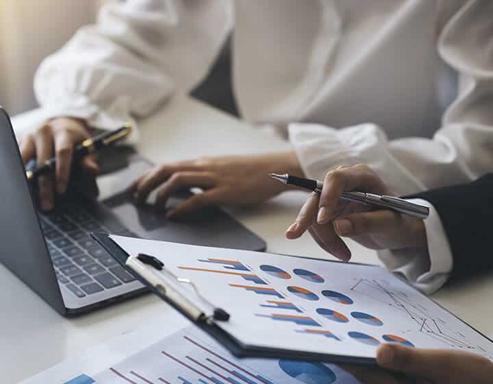 Equipo profesional de WebTrux - Empresa consultora de diseño y desarrollo de software en Perú